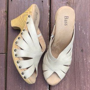 Bass Clog Wooden Heels Size 7.5